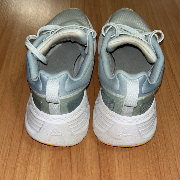 Adidas Womens 9 Questar Cloudfoam Rubber Sole Lace-Up Running Shoes - Picture 3 of 7